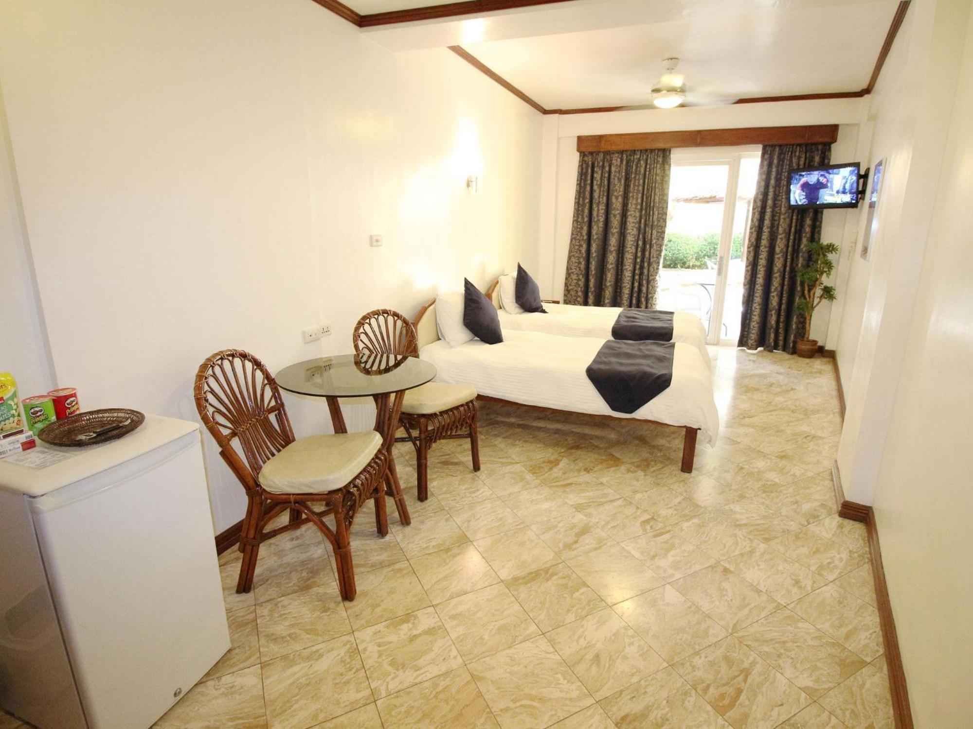 Mermaid Resort And Dive Center Puerto Galera Ngoại thất bức ảnh